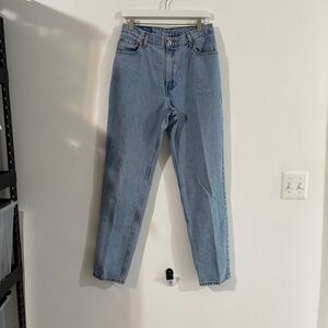 Vintage Levi’s 550 High Waisted Jeans Size 12